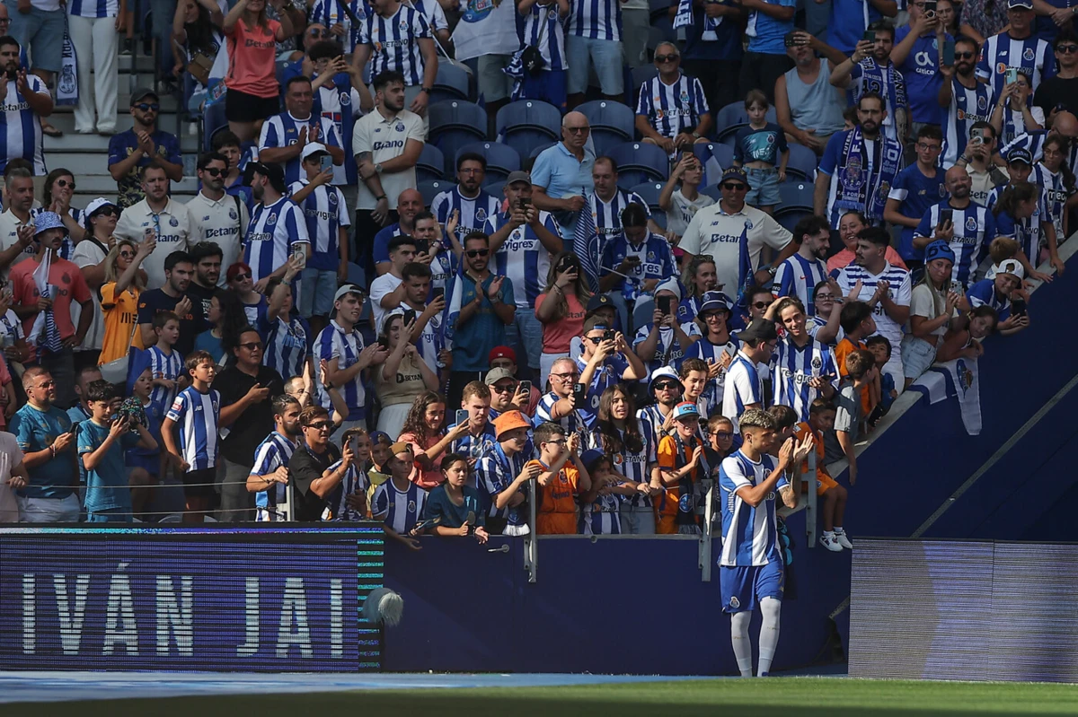 Imagem de contexto do artigo Projeto do Brest não convence Iván Jaime a deixar o FC Porto