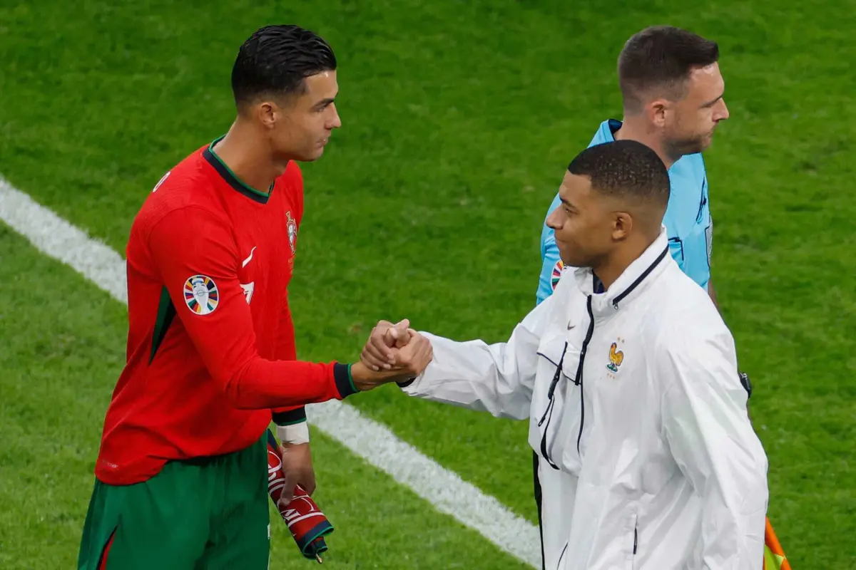 Ronaldo e Mbappé no Euro'2024 (créditos: AFP)