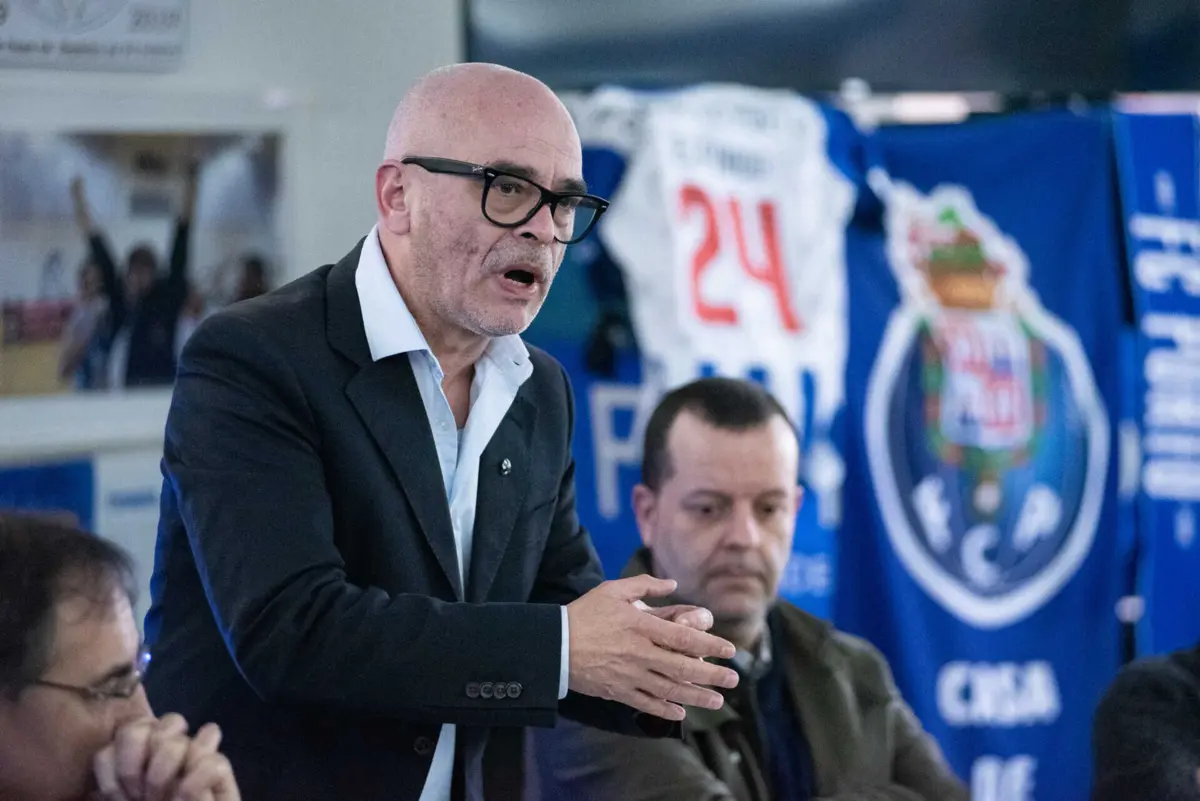 Imagem de contexto do artigo Nuno Lobo: "Se Sérgio Conceição me pedir um Mbappé ou um Ronaldo..."