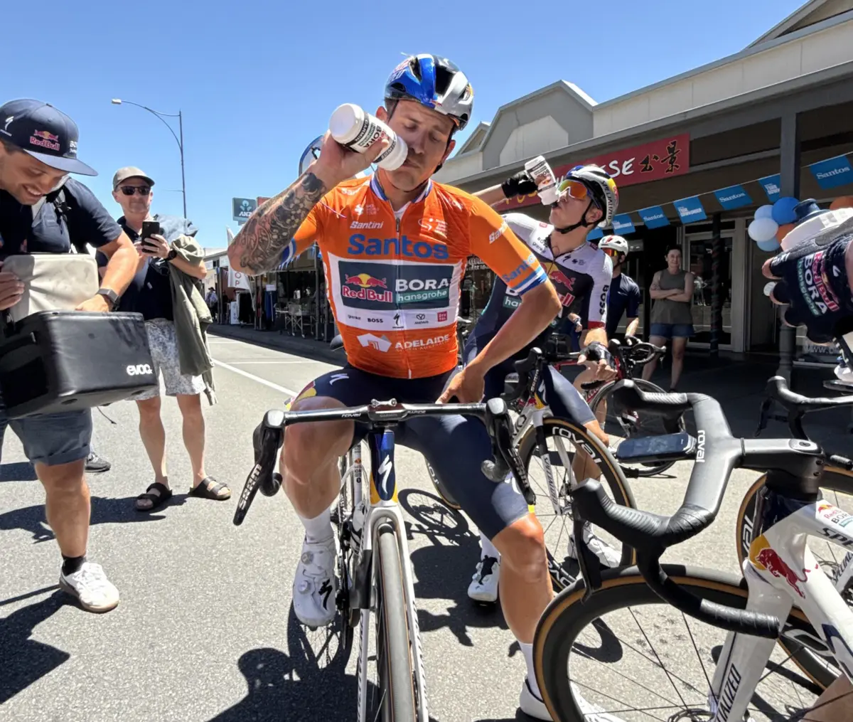 Sam Welsford (Reprodução: Red Bull-BORA-hansgrohe)