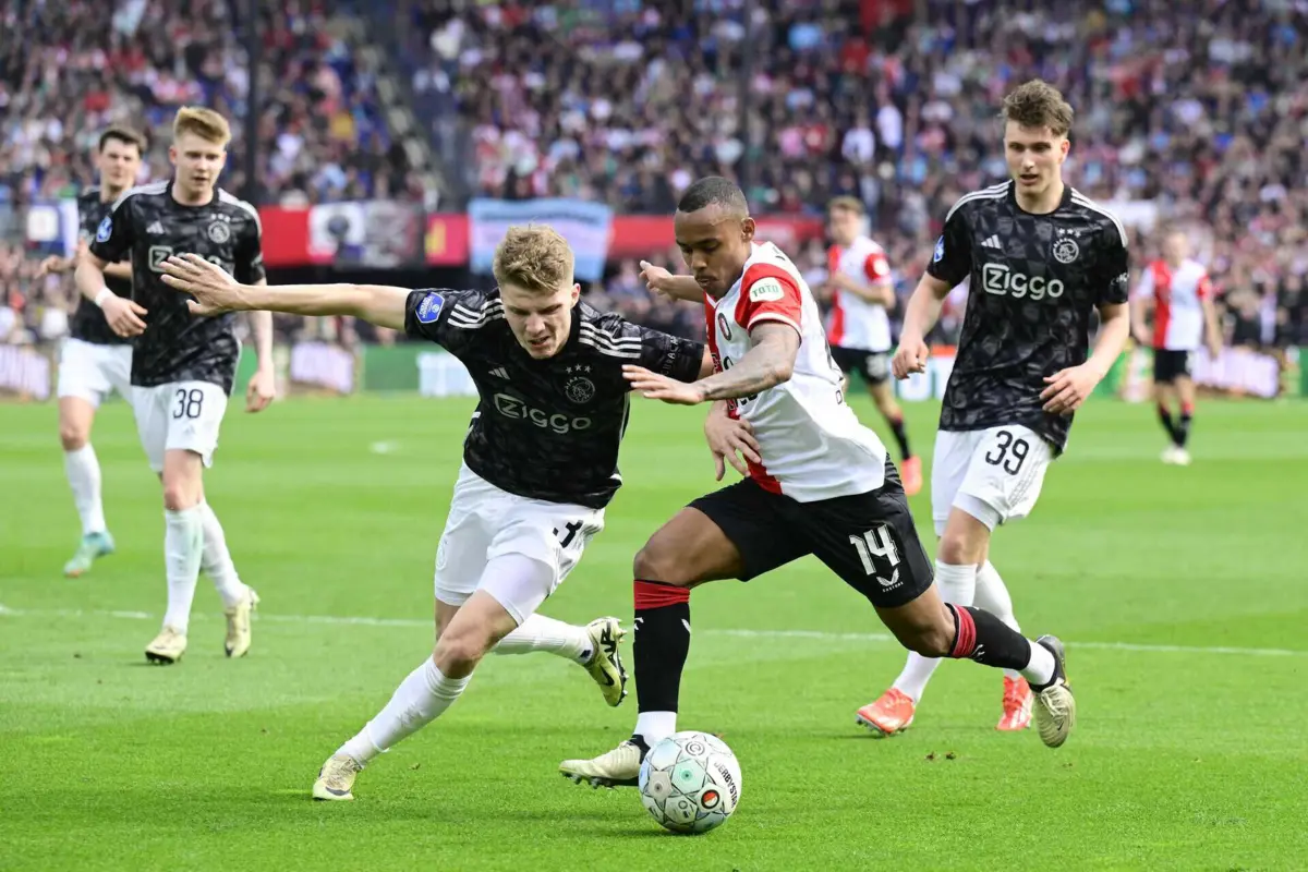 Ajax foi goleado pelo Feyenoord (Créditos: Olaf Kraak / ANP / AFP)
