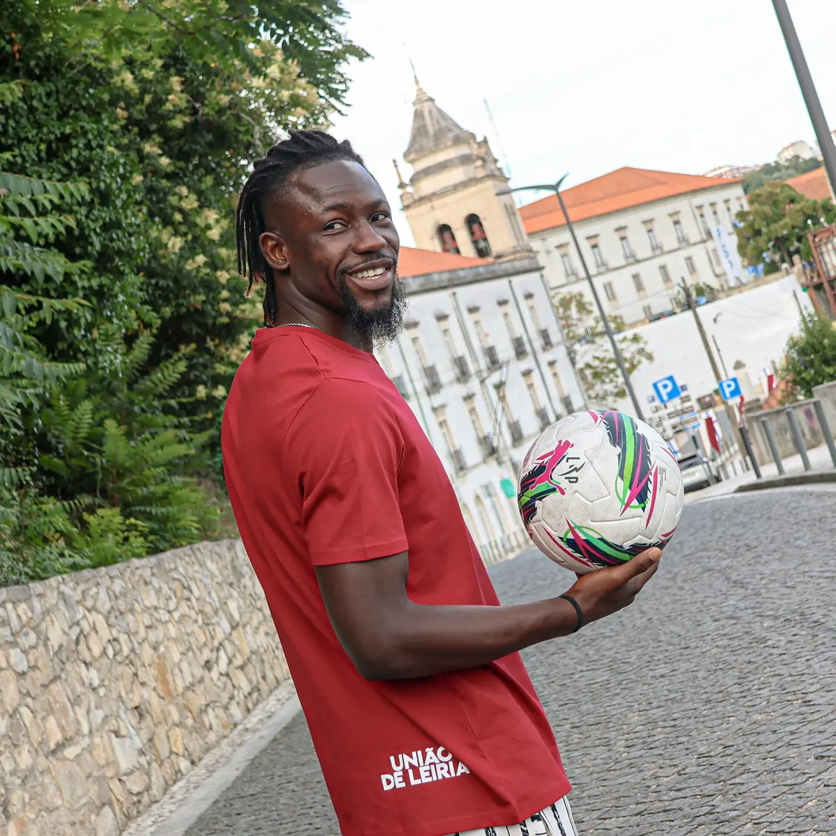 Habib Sylla deixa Chaves e regressa ao Leiria (créditos: União Desportiva de Leiria