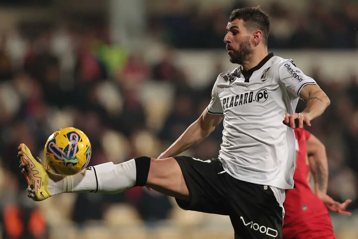 Imagem de contexto do artigo António Miguel Cardoso: "O Nélson Oliveira foi uma oportunidade e uma transferência a custo zero"