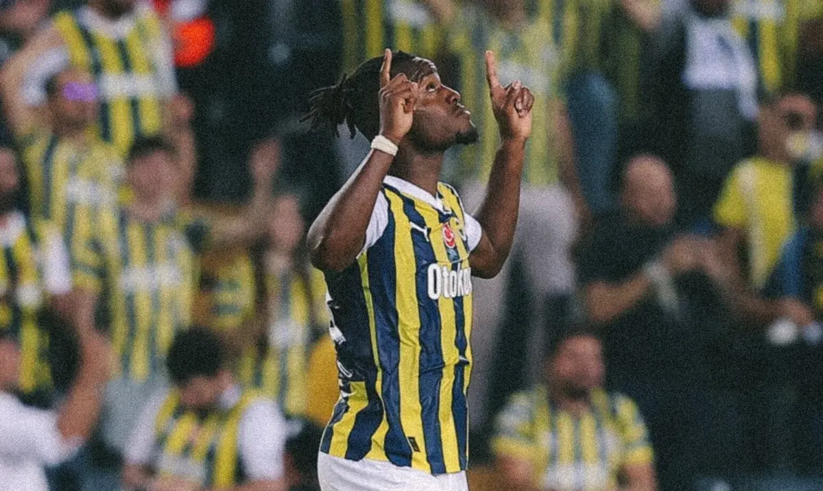 Créditos: X de Michy Batshuayi