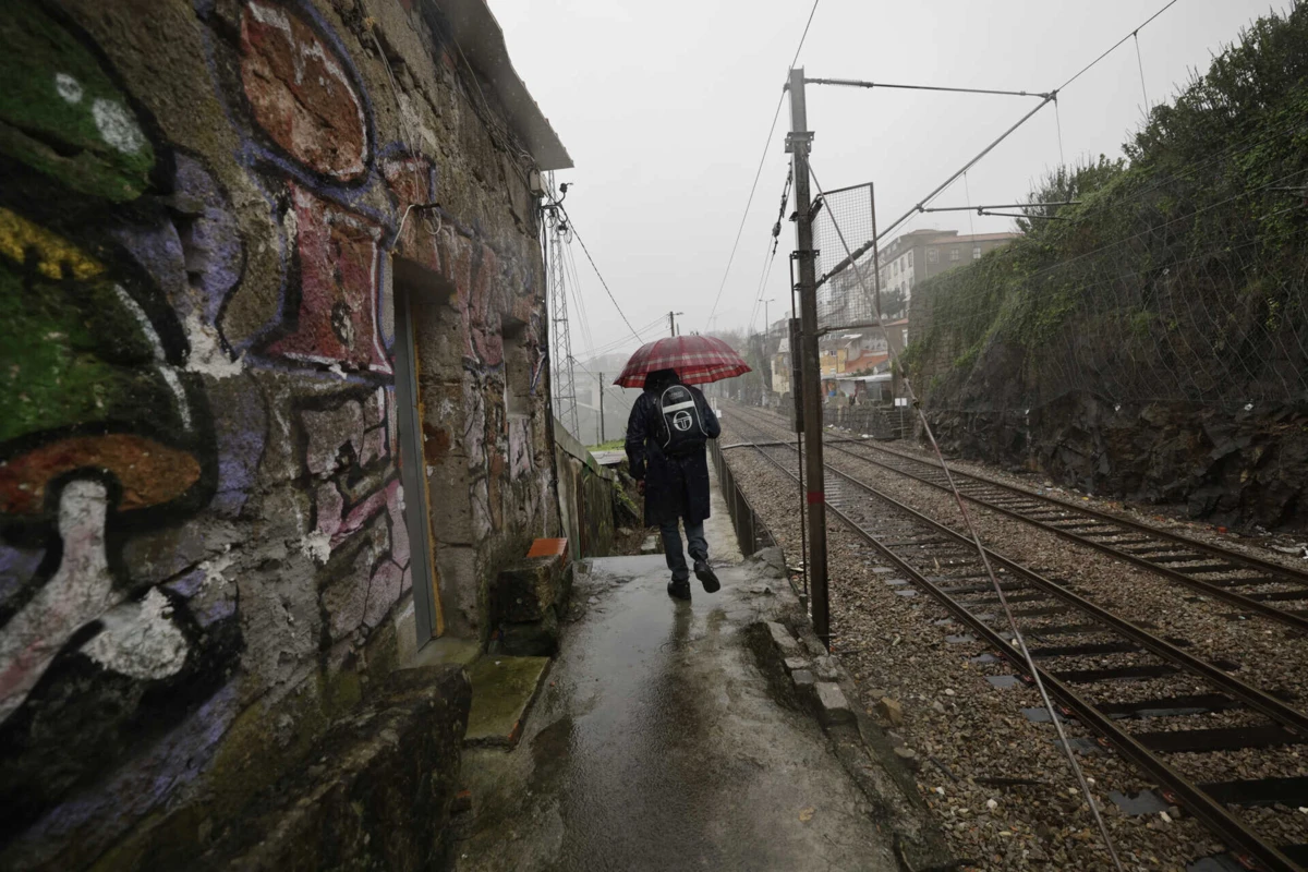 Imagem de contexto do artigo Chuva forte, granizo e trovoada colocam 13 distritos em alerta amarelo