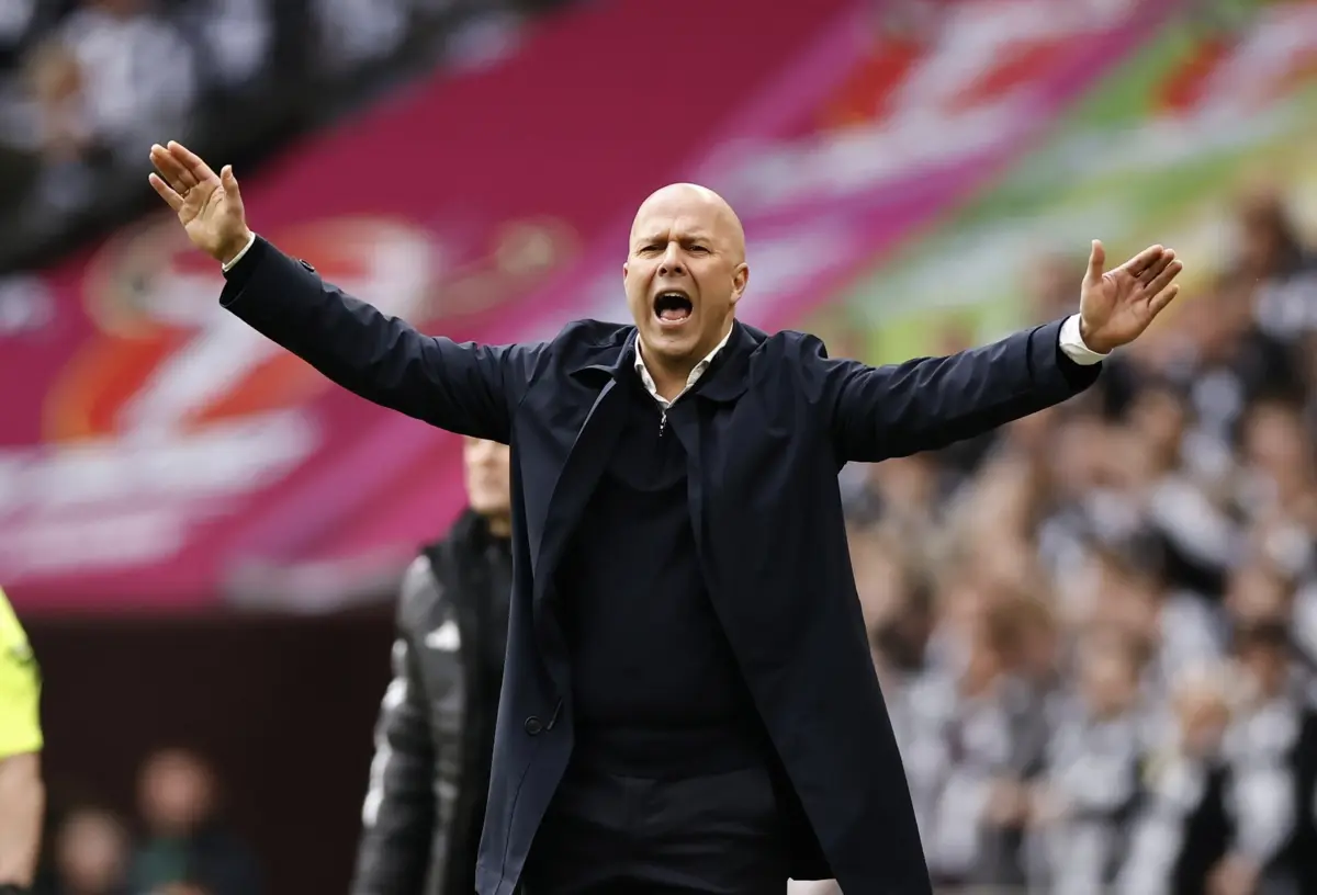 Arne Slot (créditos: EPA)