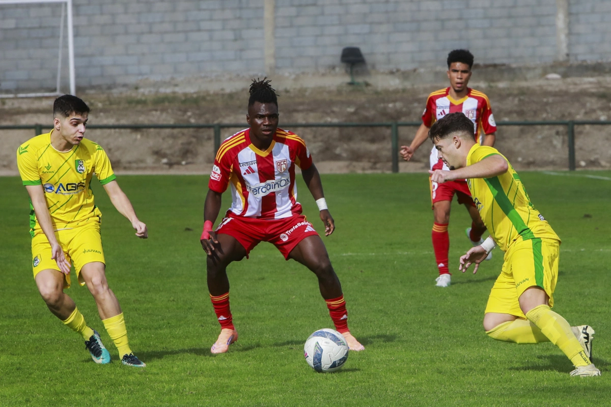 Tunde é um dos principais ativos do Aves SAD