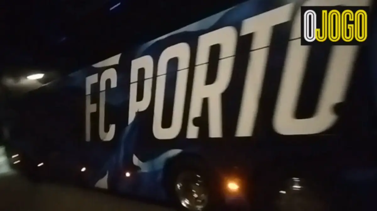 Imagem de contexto do artigo Chegada tranquila do FC Porto no regresso ao hotel
