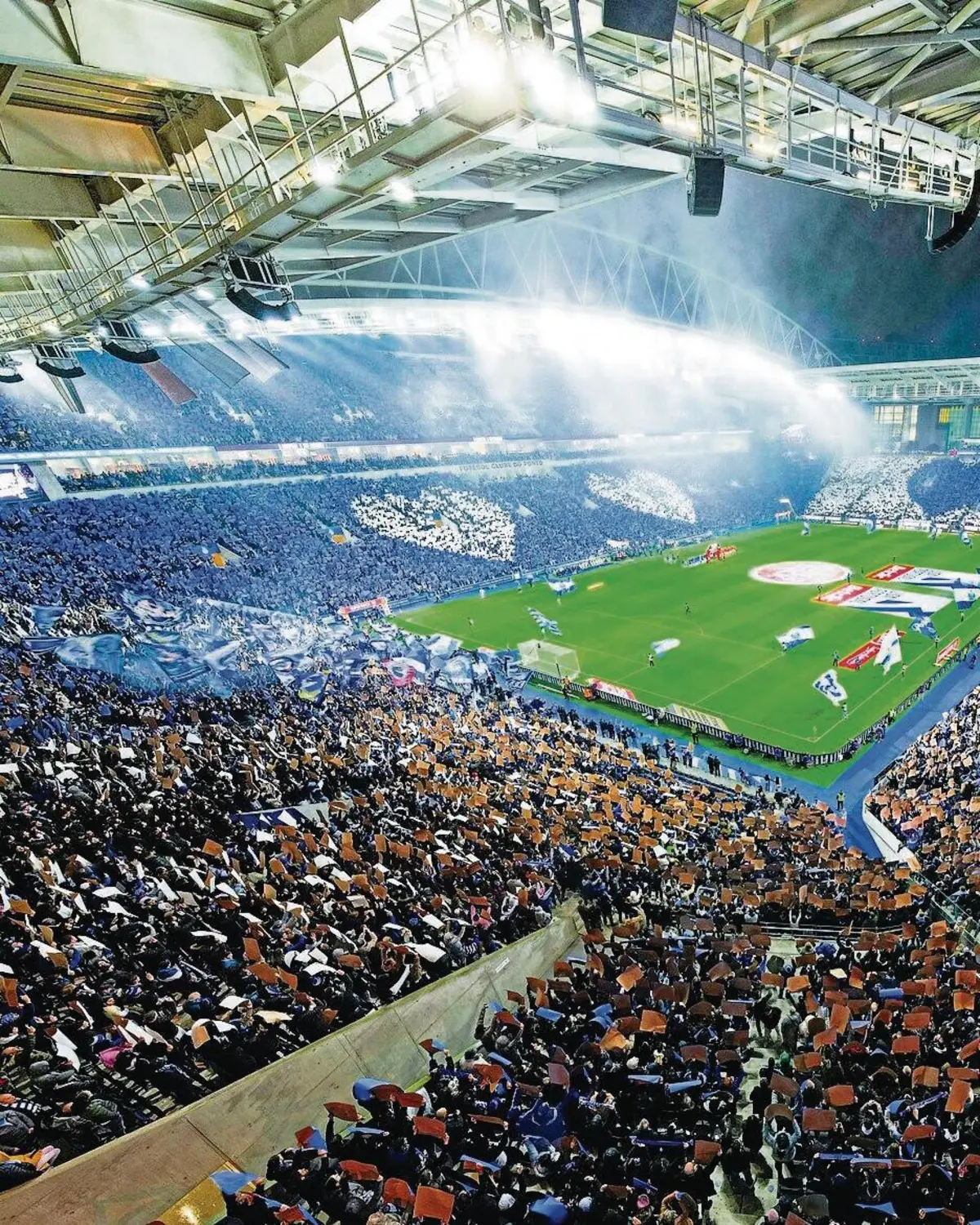 Imagem de contexto do artigo Um vislumbre da nova versão: FC Porto de Farioli mostra-se ao público este domingo