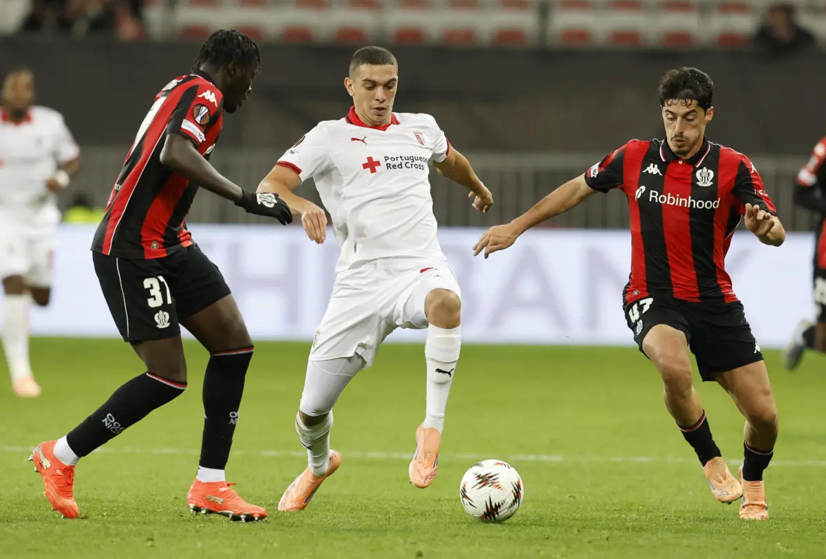 El Ouazzani no jogo contra o Nice