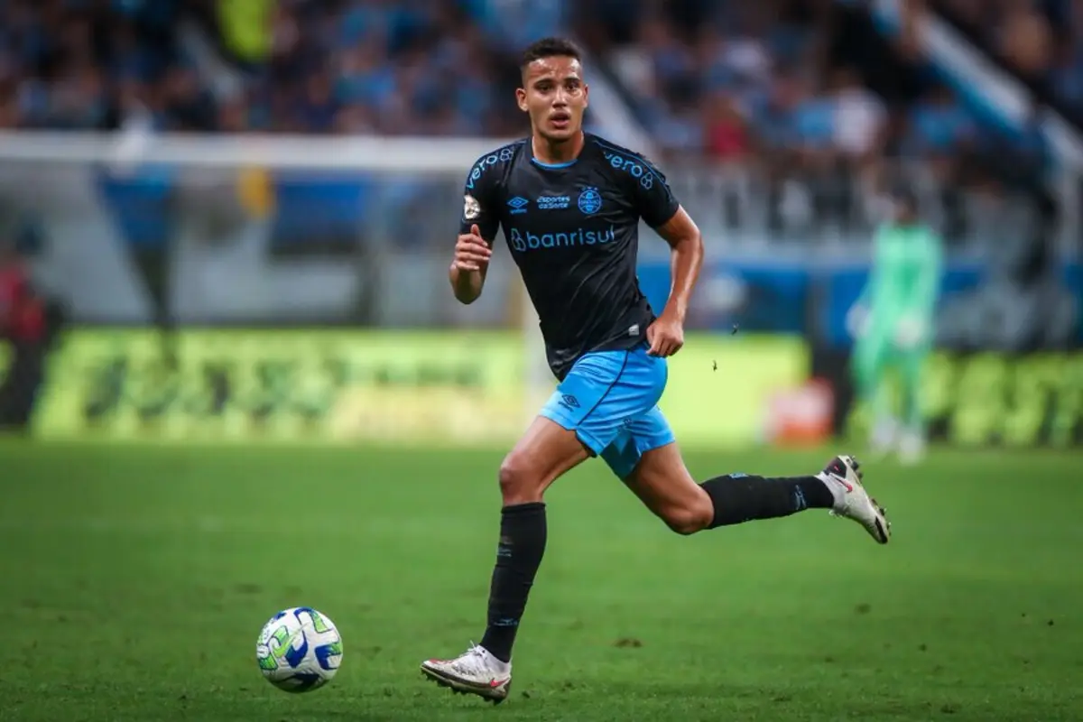 Gustavo Martins (créditos: Lucas Uebel/Grêmio FBPA)