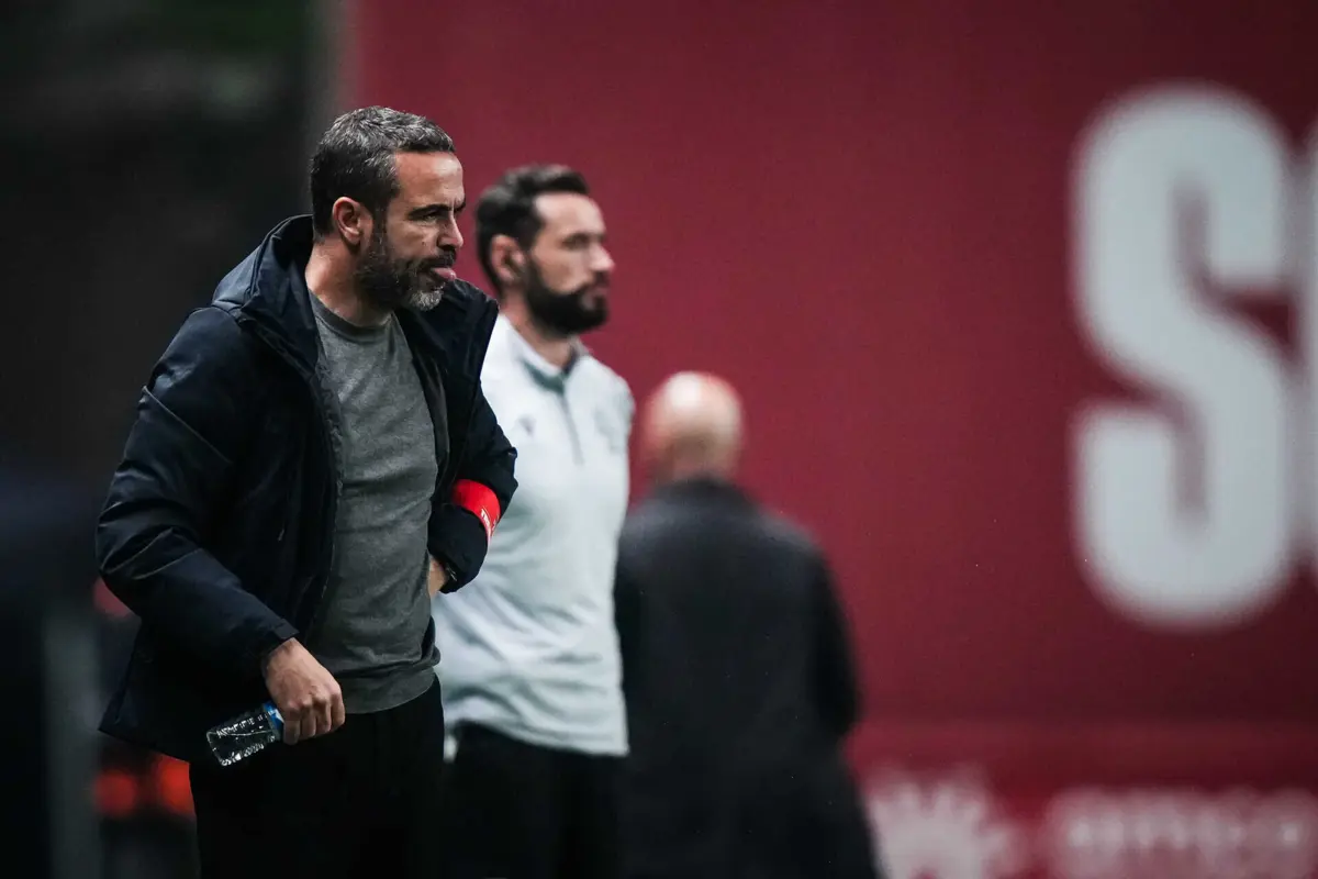 Imagem de contexto do artigo Artur Jorge confirma ausência de peso, mas dá uma boa notícia para o Qarabag-Braga