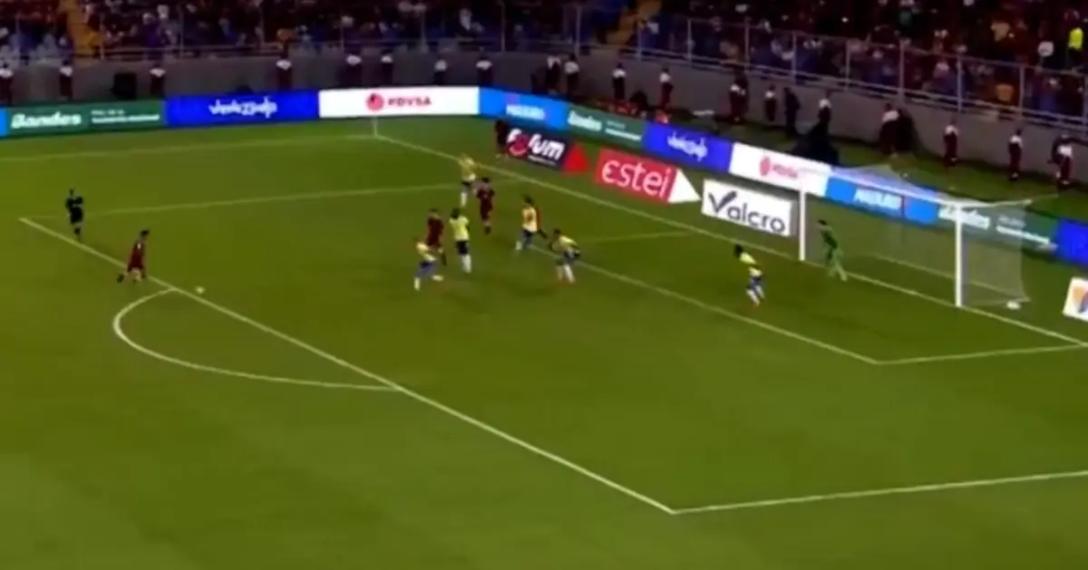 Imagem de contexto do artigo Raphinha e Segovia, do Casa Pia, marcam golaços no Brasil-Venezuela: veja os vídeos