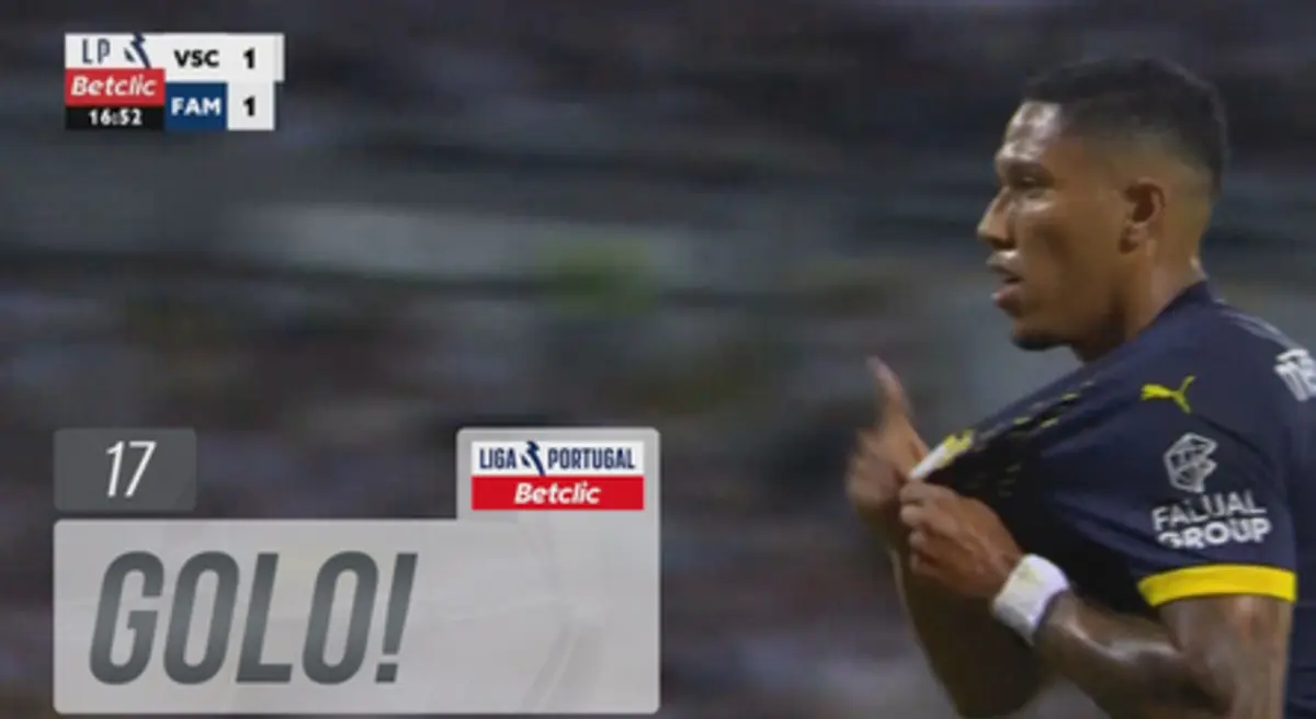 Imagem de contexto do artigo Sorriso empata o Vitória-Famalicão. Veja o golo