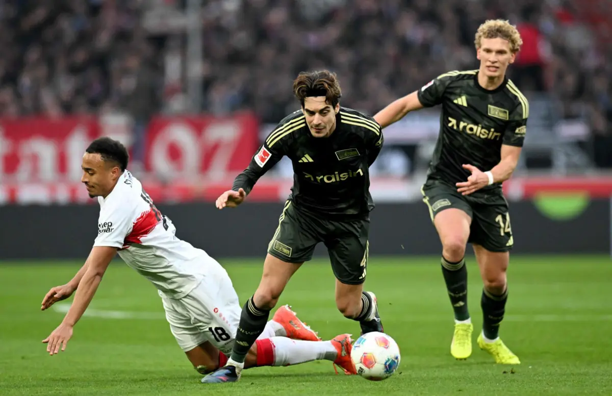 Imagem de contexto do artigo Sem Tiago Tomás, Estugarda é travado por Diogo Leite e falha "assalto" ao pódio