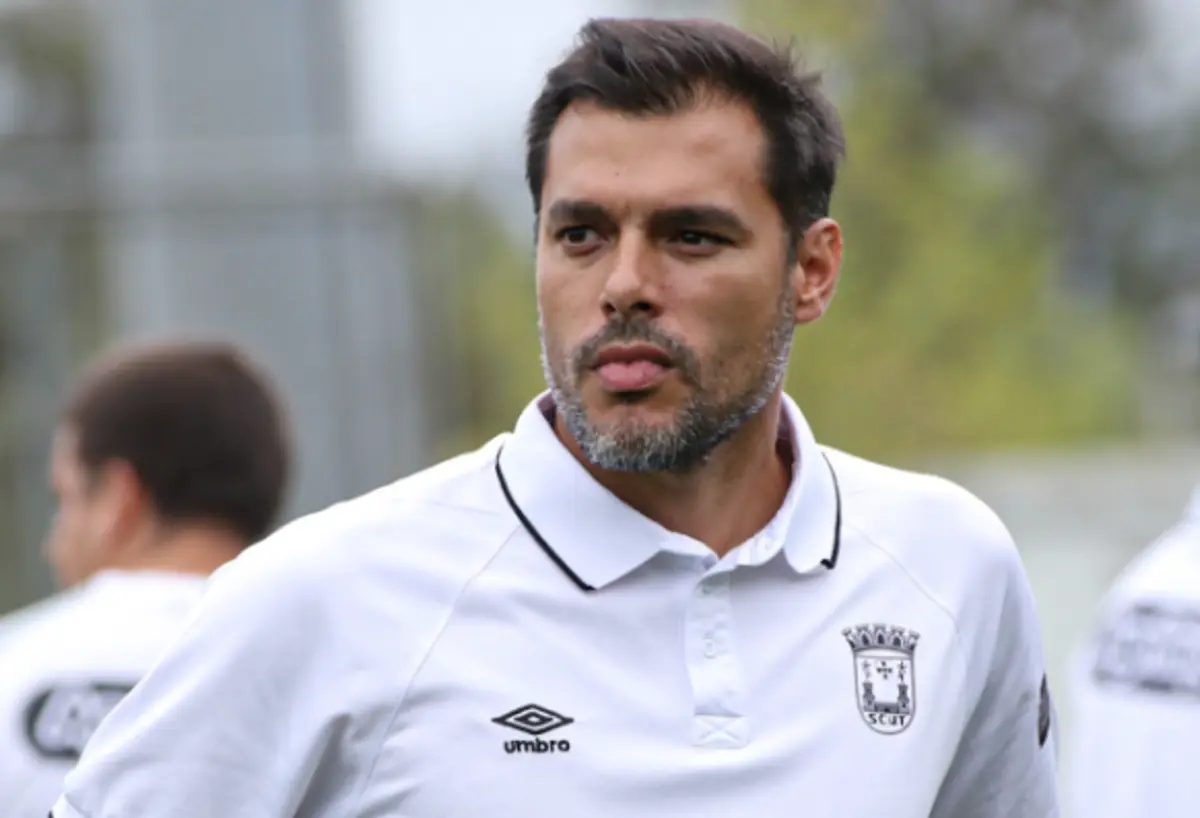 Imagem de contexto do artigo Torreense oficializa a saída do treinador Vítor Martins