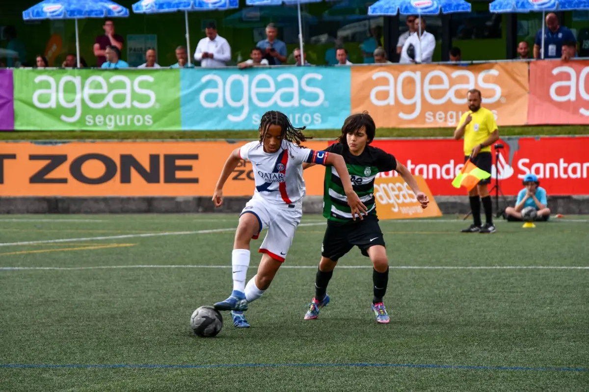 Imagem de contexto do artigo PSG bate Sporting na final e conquista torneio de Pauleta com fins solidários