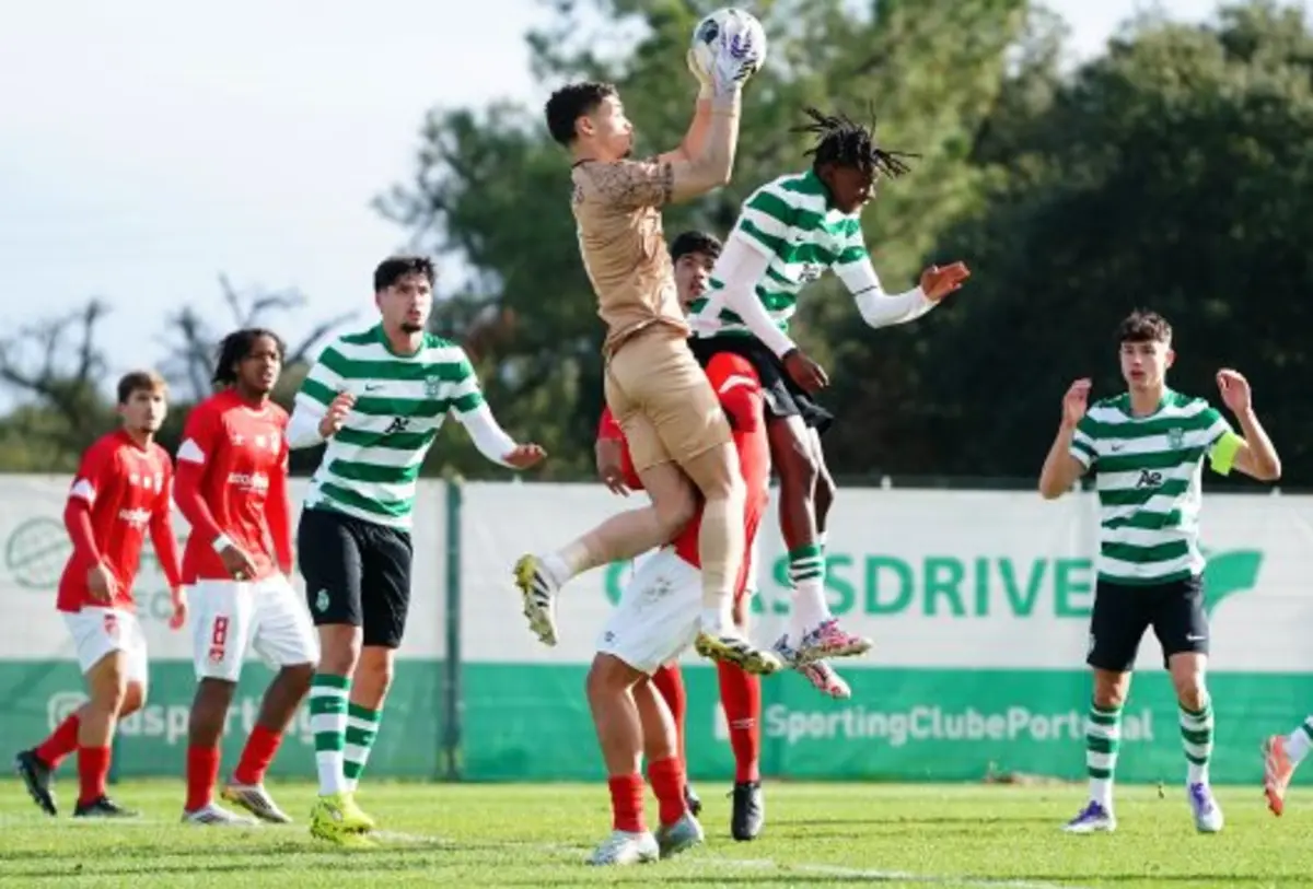 Sporting empatou frente ao Santa Clara