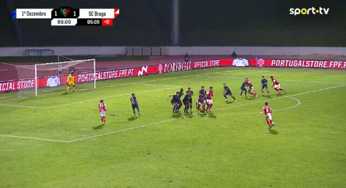 Imagem de contexto do artigo João Moutinho evita prolongamento no 1.º Dezembro-Braga com golo de livre direto