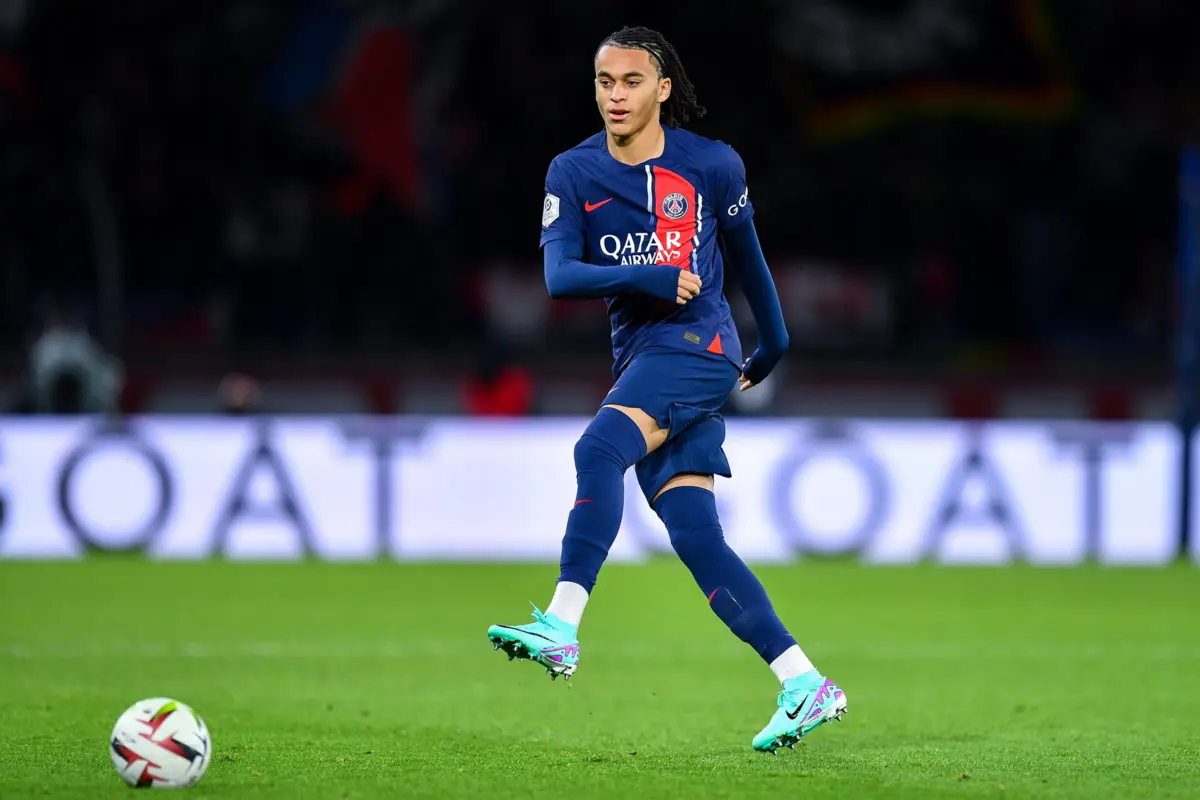 Imagem de contexto do artigo PSG não quer deixar fugir irmão de Mbappé e vai propor renovação