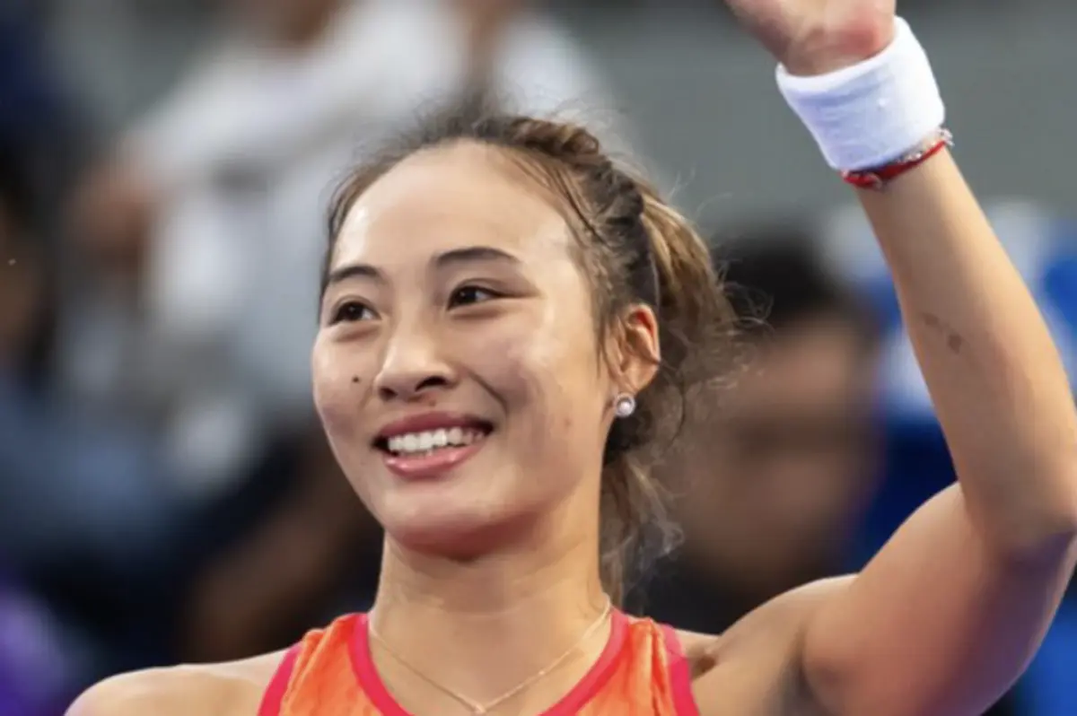 Zheng Qinwen (Créditos: WTA)