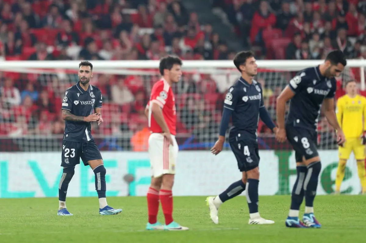 Imagem de contexto do artigo Benfica perde com a Real Sociedad e continua a zeros na Champions