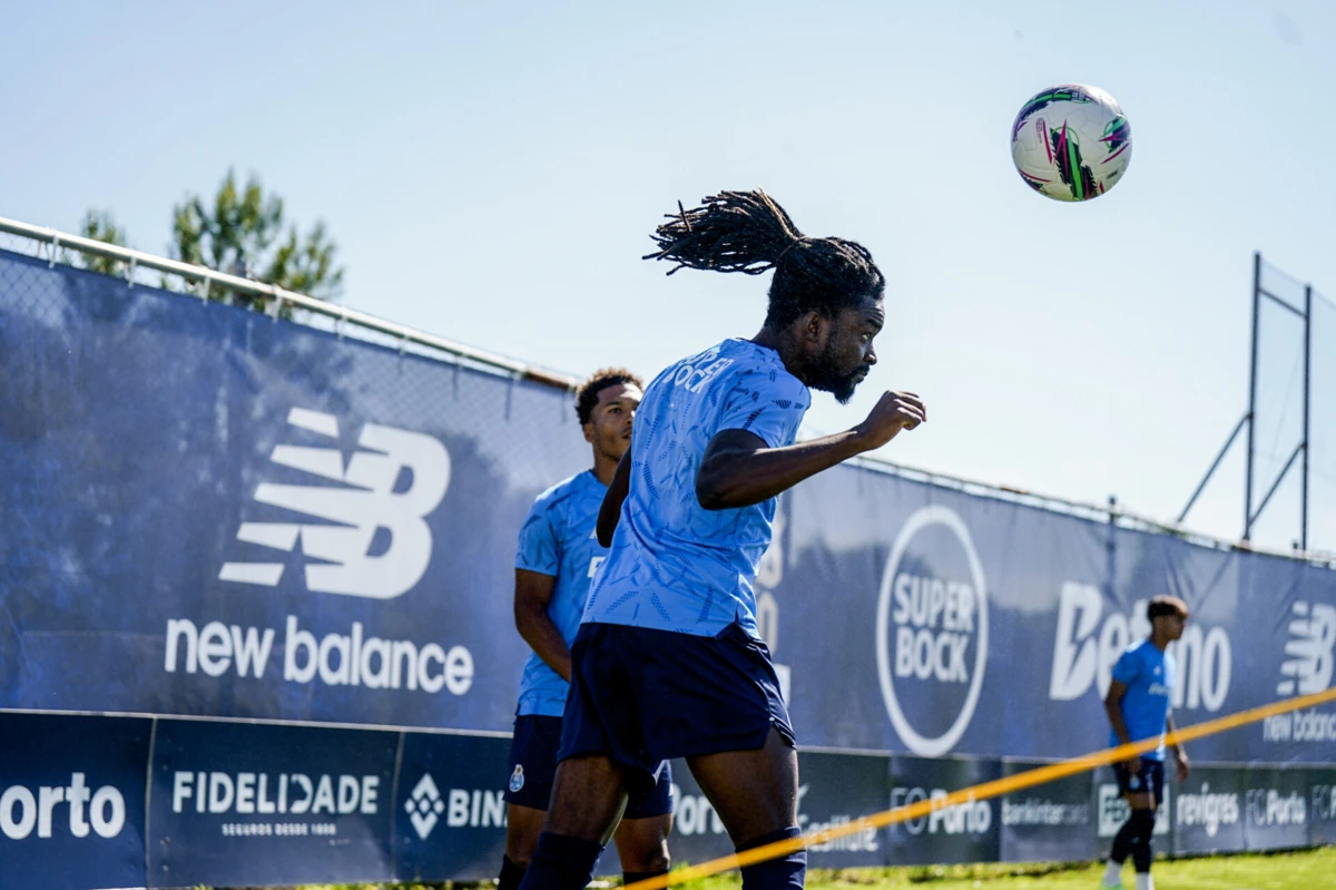 Imagem de contexto do artigo Romário Baró deixa FC Porto e segue para a Suíça