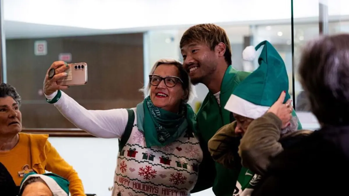 Imagem de contexto do artigo Morita em ação solidária com idosos no Estádio de Alvalade