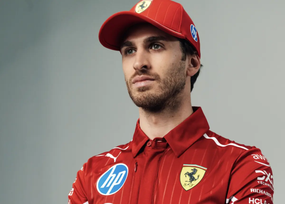 Antonio Giovinazzi (créditos: Ferrari)