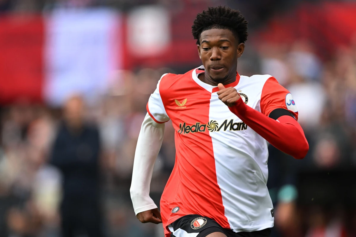 Imagem de contexto do artigo Prognóstico Feyenoord vs Fenerbahçe – Liga dos Campeões – 06/08/2025