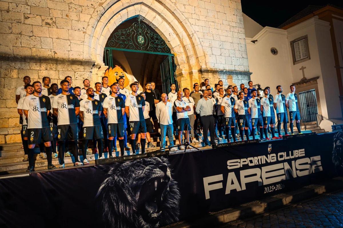 Imagem de contexto do artigo Farense assume objetivo: "Sem rodeios, temos de subir de divisão"