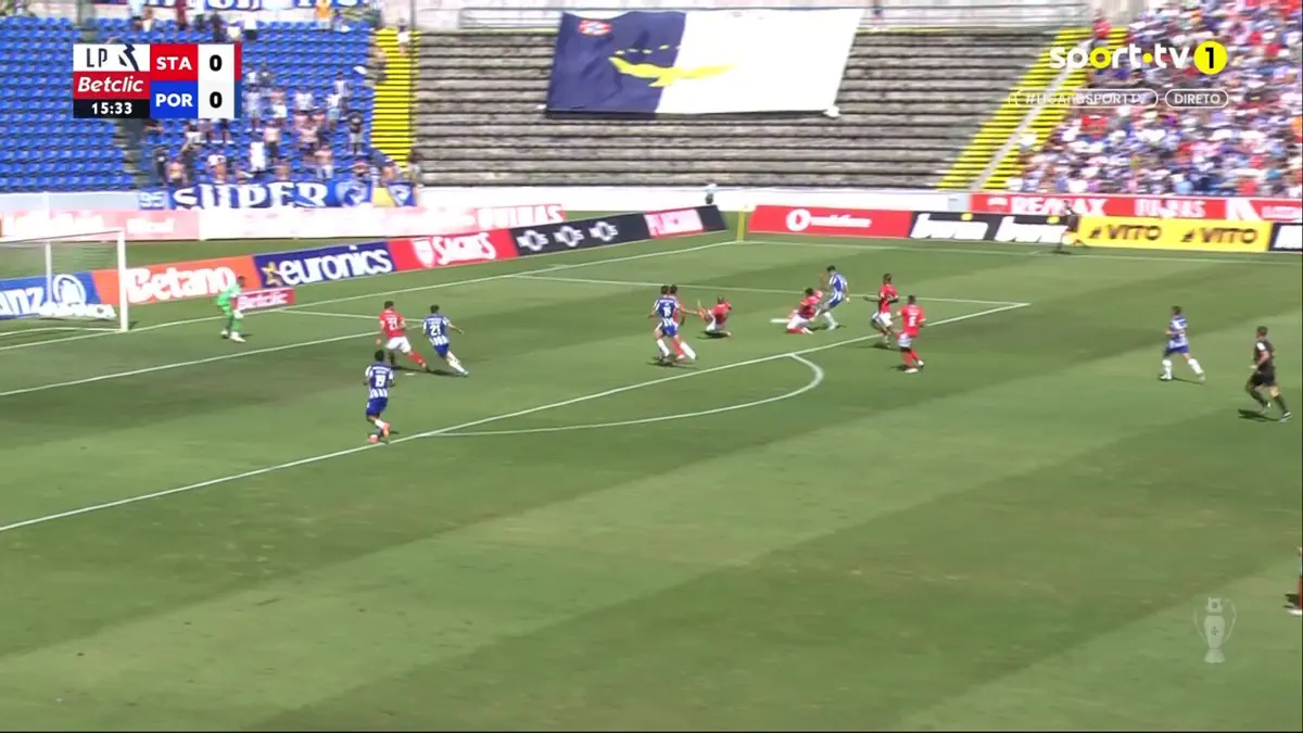 Imagem de contexto do artigo Iván Jaime de pé quente: veja o golo que abriu o marcador do Santa Clara-FC Porto