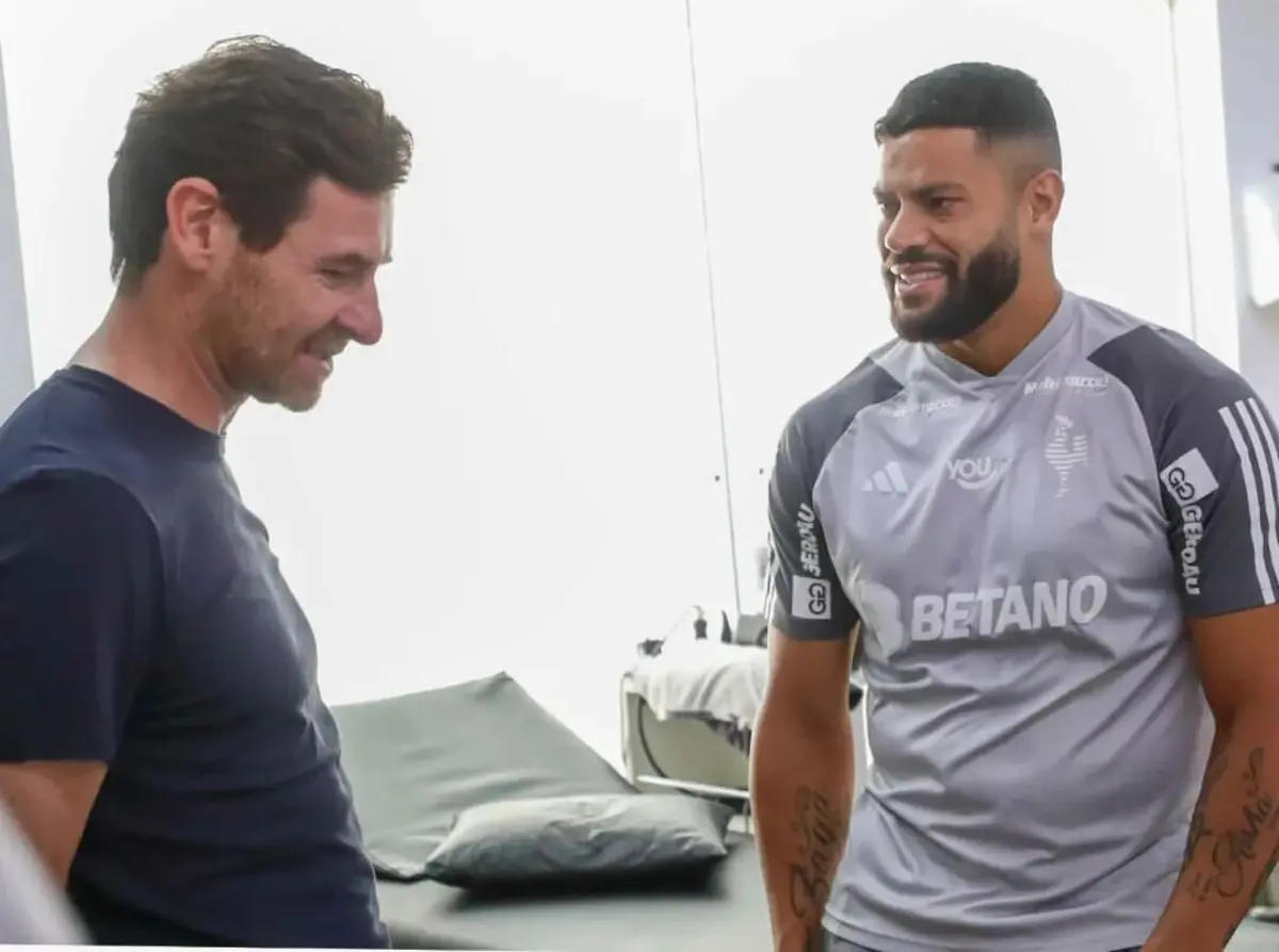 Imagem de contexto do artigo André Villas-Boas reencontra Hulk na viagem ao Brasil