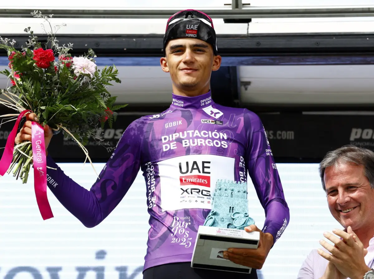 Isaac del Toro (Créditos: UAE Team Emirates)