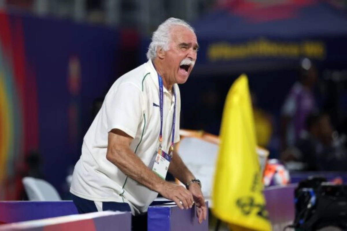 Imagem de contexto do artigo Mário Narciso: "Falhar golos na areia é natural, hoje calhou-nos a nós"