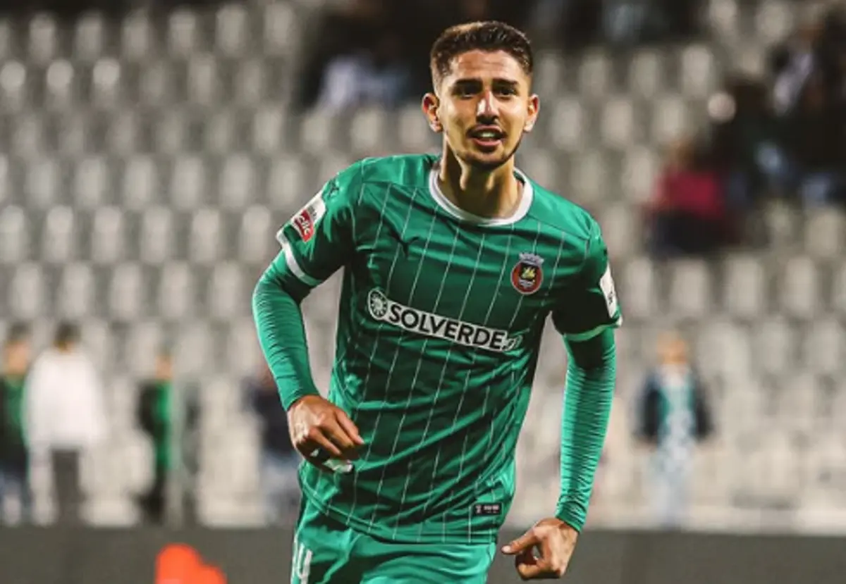 Tiknaz valorizou-se no Rio Ave (Reprodução: Instagram do jogador)