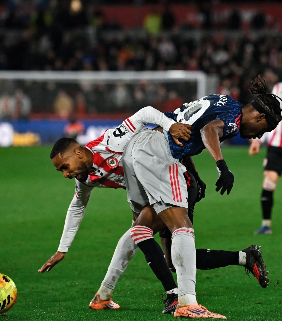 Imagem de contexto do artigo Premier League: Brentford reage e trava o líder Arsenal