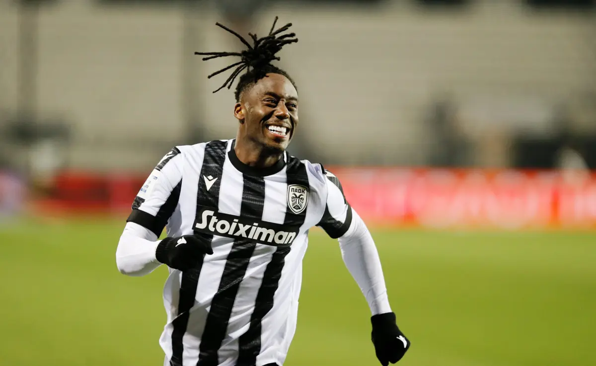 Meité com a camisola do PAOK