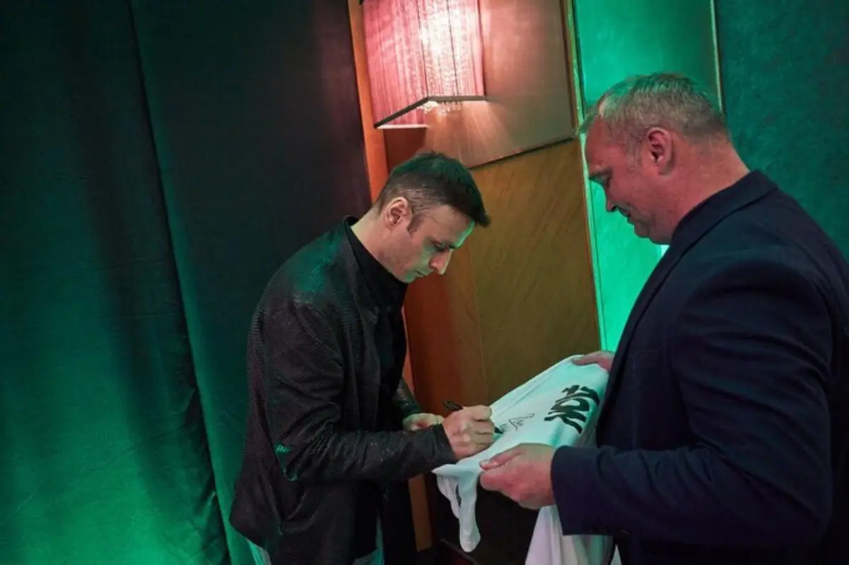 Berbatov (Reprodução: Instagram do antigo jogador)