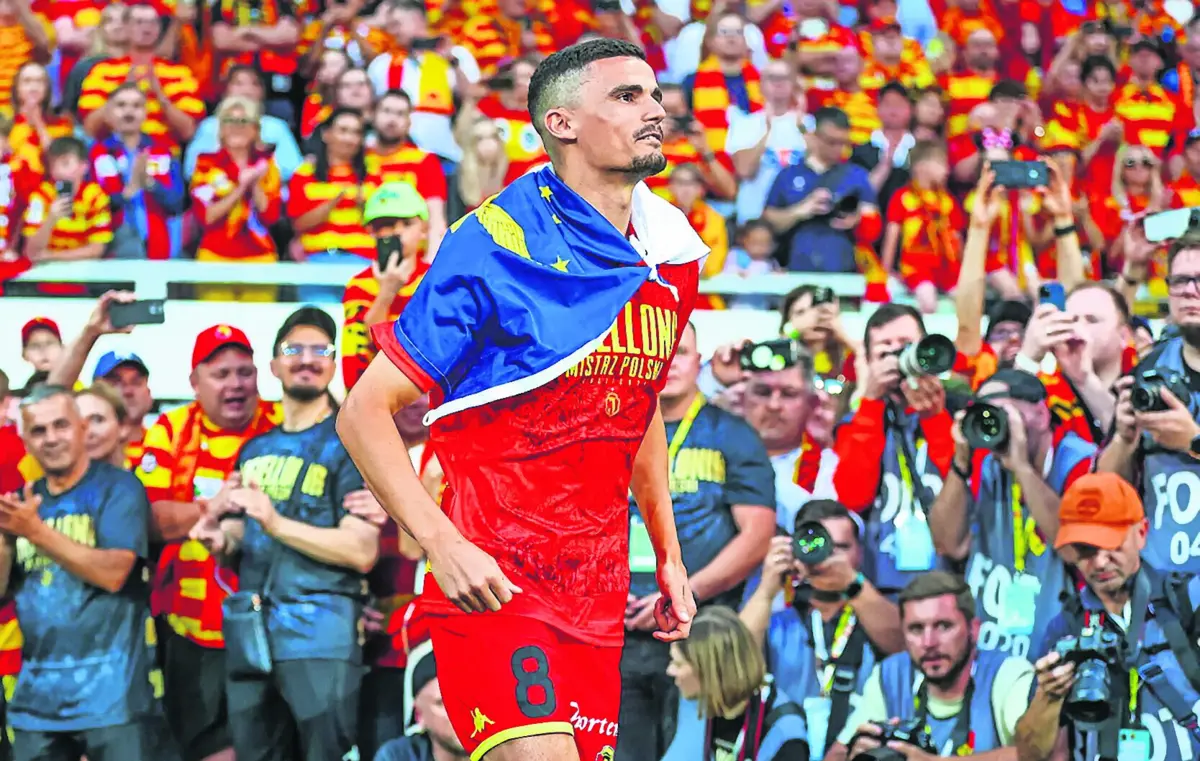 Nené campeão na Polónia