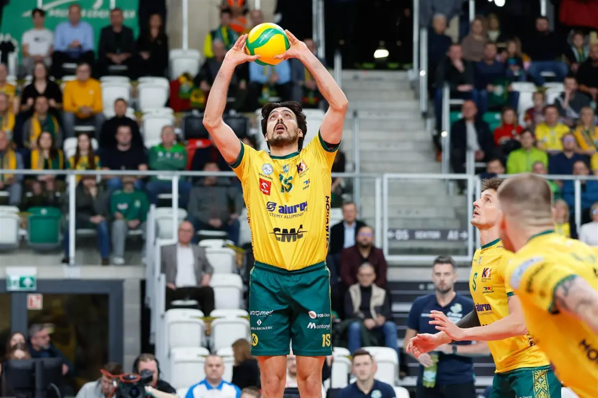 Miguel Tavares visita esta terça-feira o João Rocha