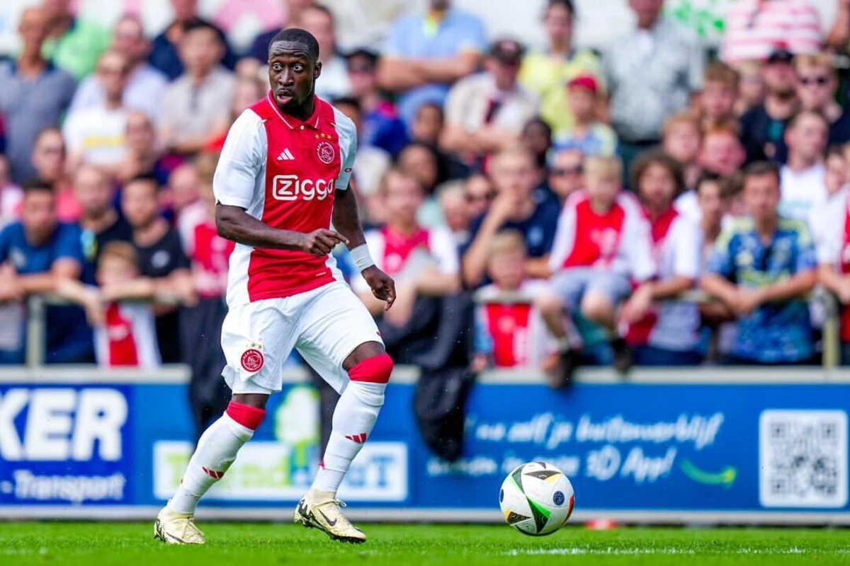 Carlos Forbs, jogador do Ajax