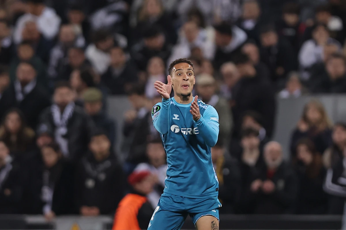 Antony (Créditos: Miguel Pereira)