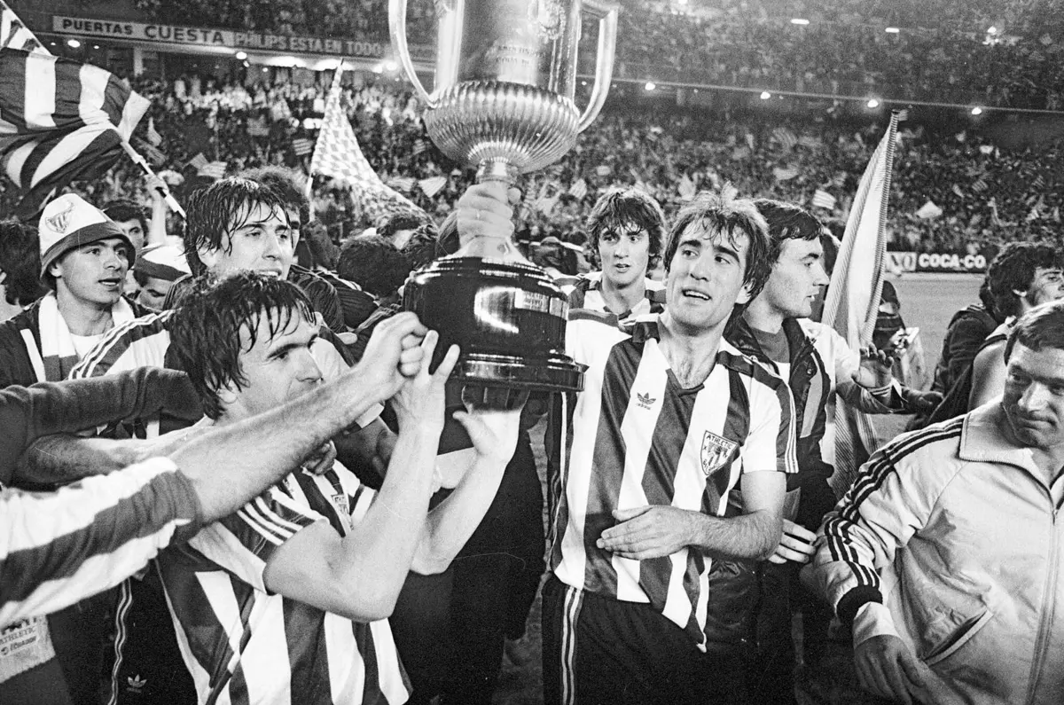 Incrível atmosfera após a conquista da Taça do Rei