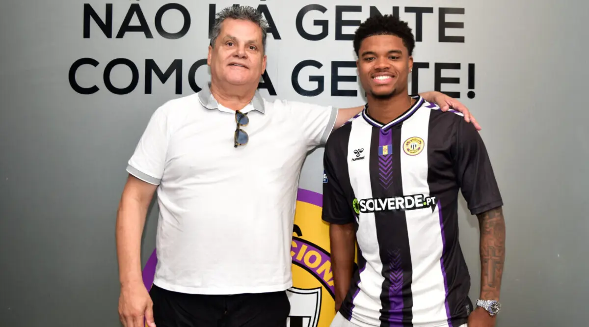 Imagem de contexto do artigo Nacional assegura empréstimo do avançado Nigel Thomas