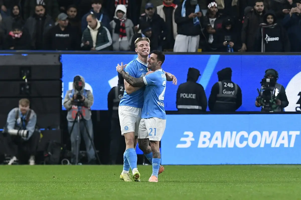 Hojlund tem brilhado no Nápoles