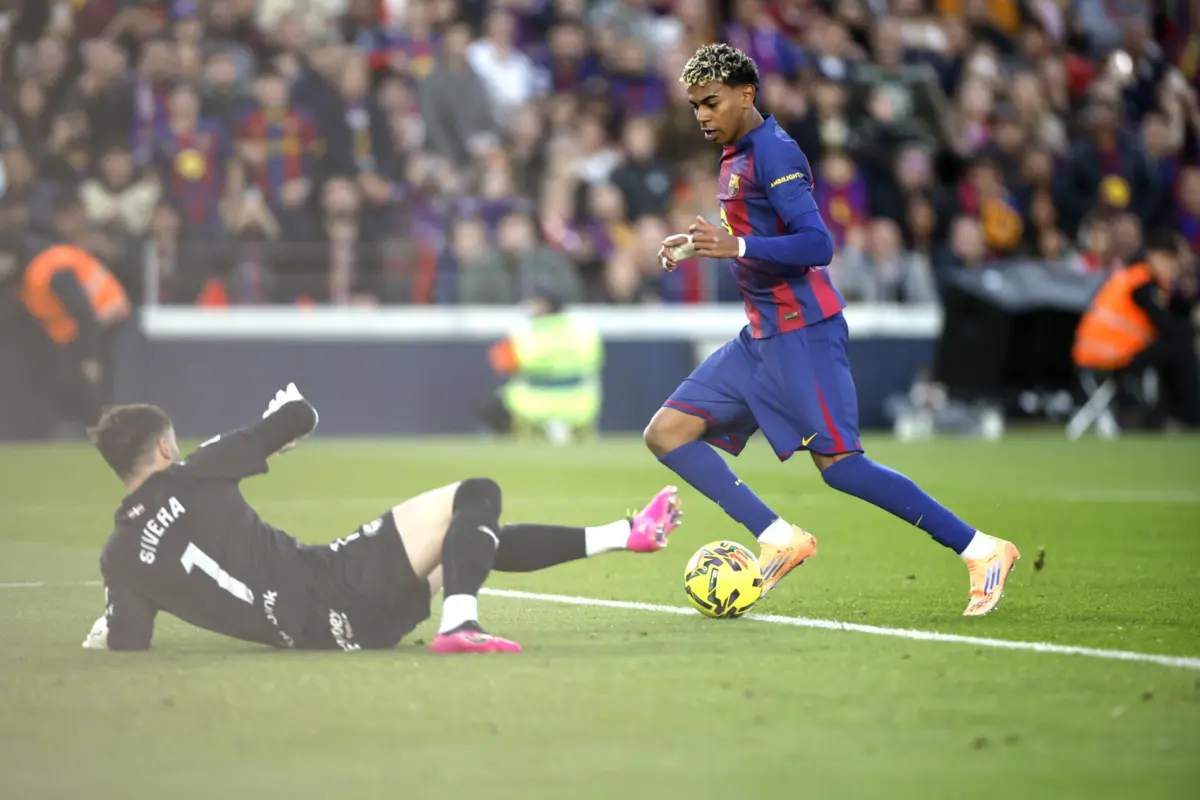 Lamine Yamal marcou um dos golos