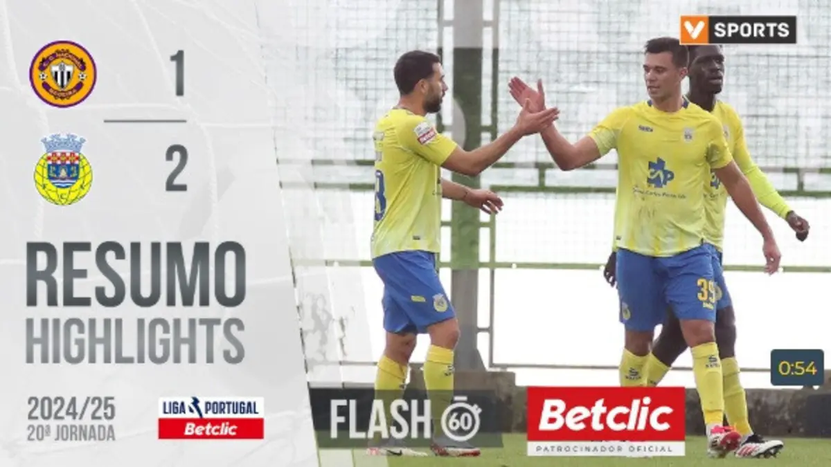 Imagem de contexto do artigo Expulsão e três golos: veja o resumo do Nacional-Arouca num minuto