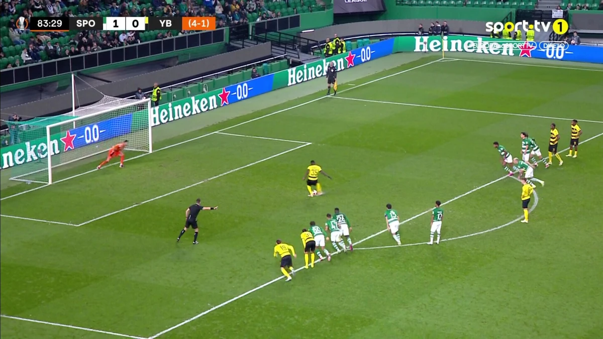 Imagem de contexto do artigo Sporting falha grande penalidade, Young Boys não. Veja os dois lances