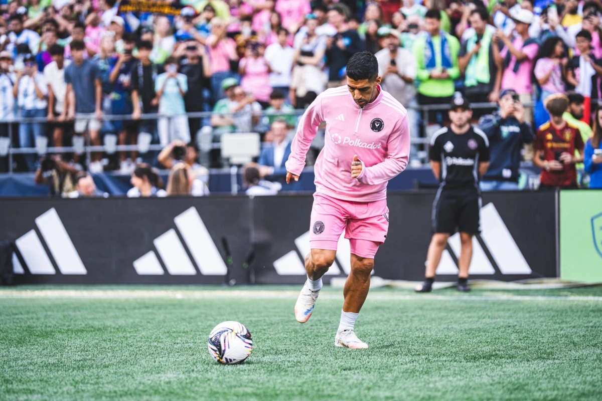 Imagem de contexto do artigo Luis Suárez e Busquets castigados por cuspidela e soco, mas podem jogar na MLS